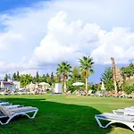 Square Hotell Side