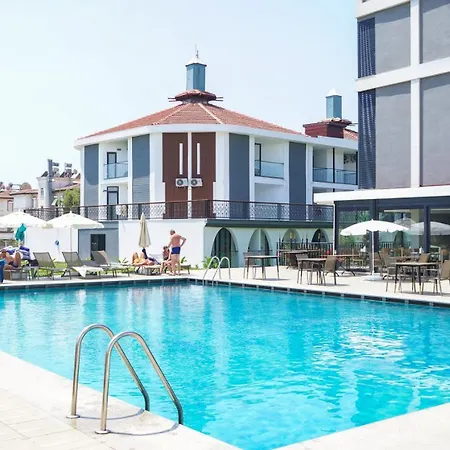 Hotel Square Side