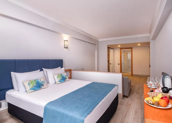 Square 4* Σιντέ