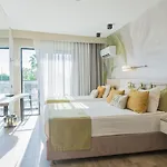 Square 4* سيدي